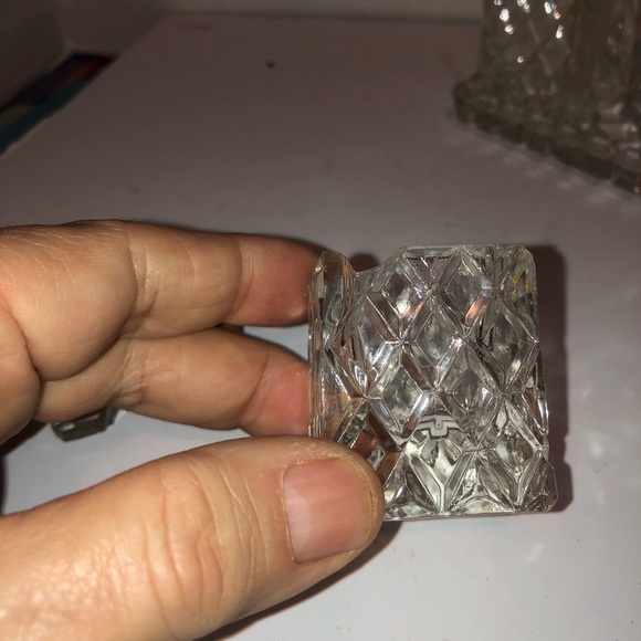 Vintage Glass Salt and Pepper Shaker three piece set on tray- anchor hocking - Picture 14 of 16